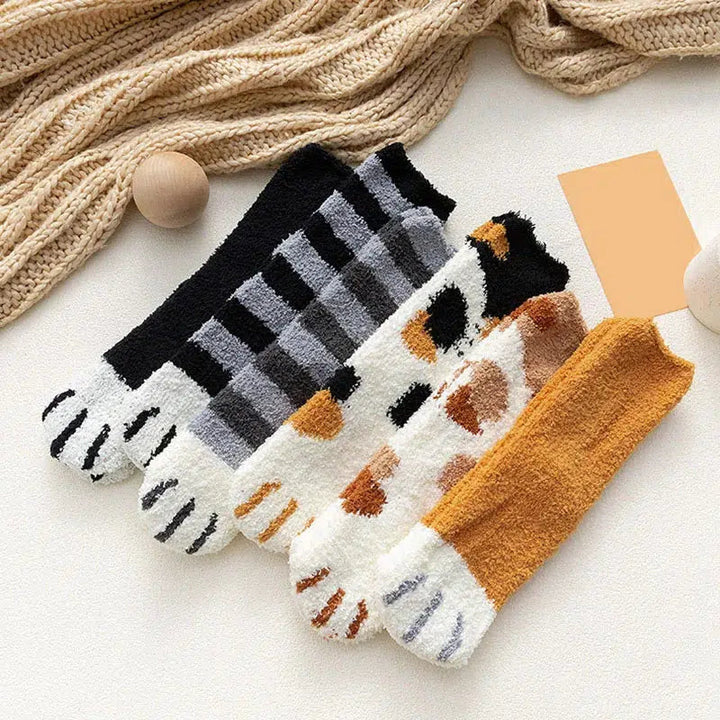 Cat Paw Plush Socks - Vedlit