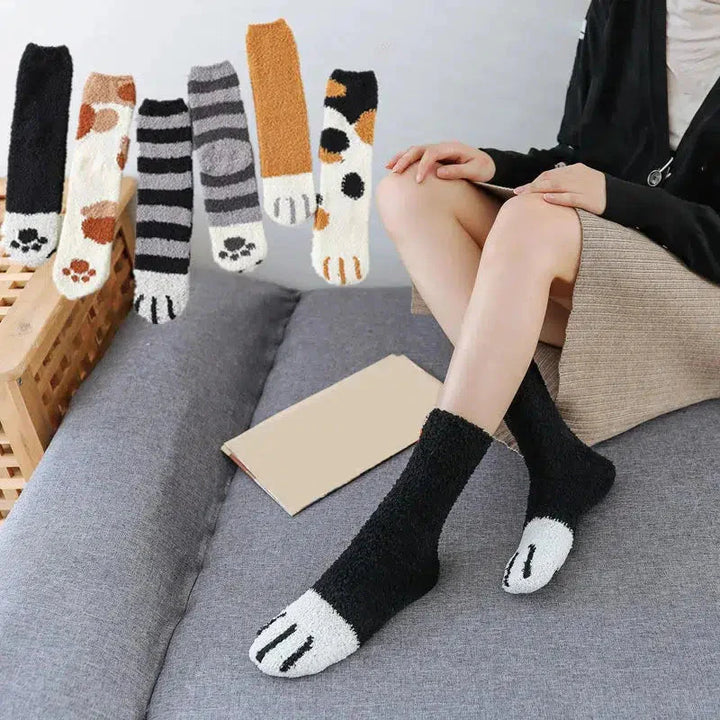 Cat Paw Plush Socks - Vedlit