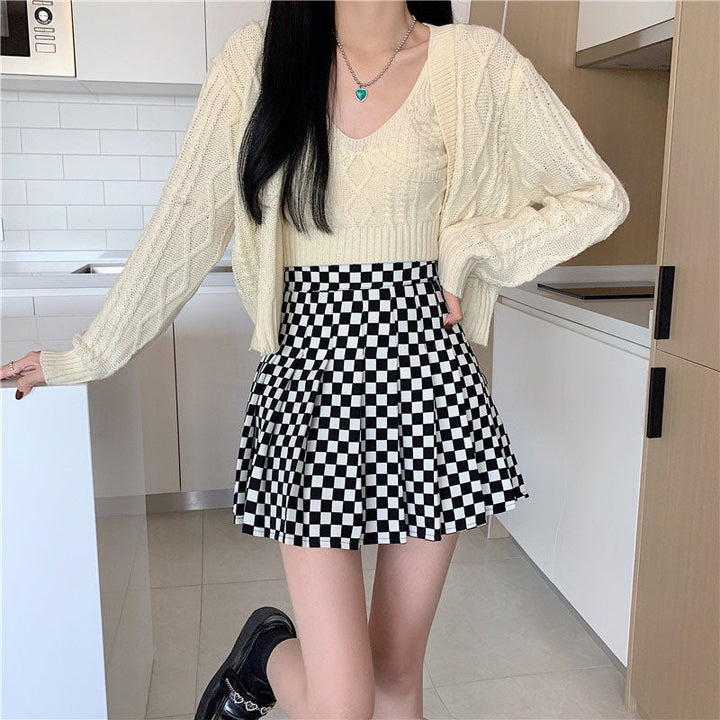 Checkered Print Pleated Skirt - Vedlit