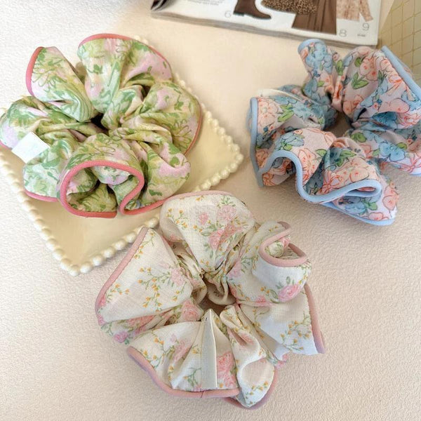 Cottagecore Floral Scrunchies - Vedlit