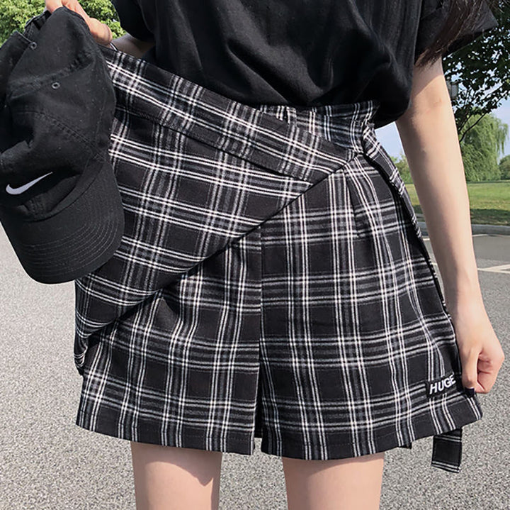 Girl Boss Skirt - Vedlit