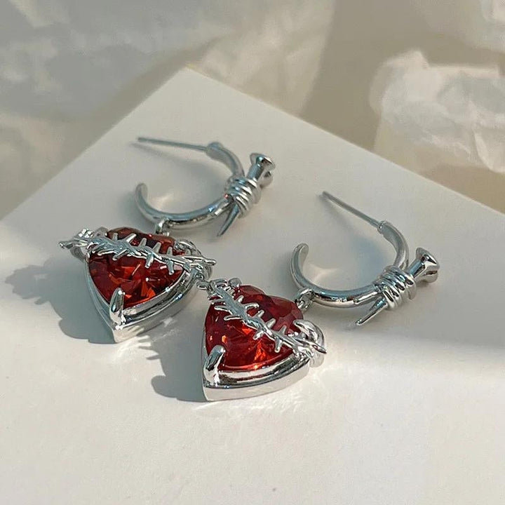 Goth Barbed Heart Earrings - Vedlit