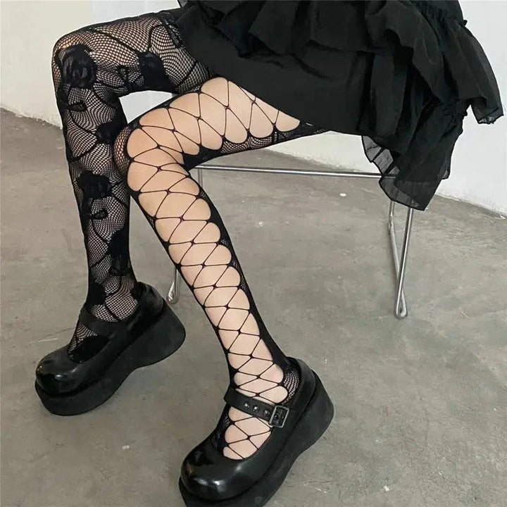 Goth Rose Fishnet Tights - Vedlit