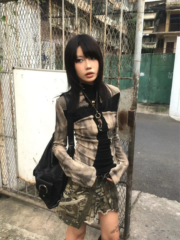Grunge Cross Path Ribbed Top - Vedlit
