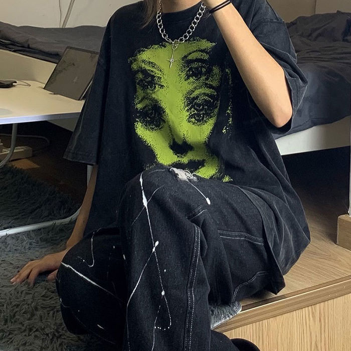 Grunge Ghost Face Graphic T-Shirt - Vedlit