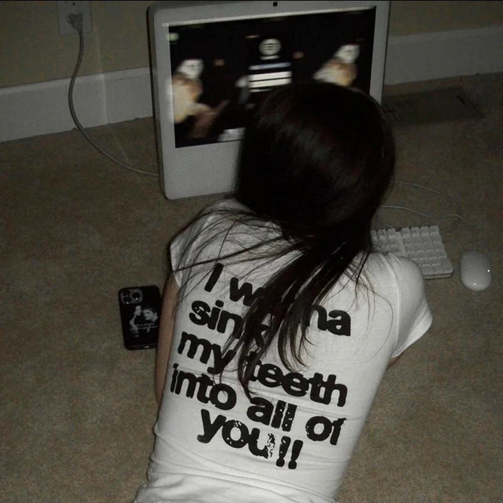 I Wanna Sink My Teeth Tee - Vedlit