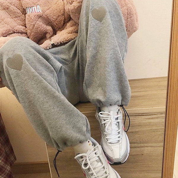 Soft Girl Heart Joggers - Vedlit