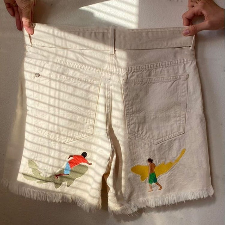 Surfing And Sharks Embroidery Shorts - Vedlit