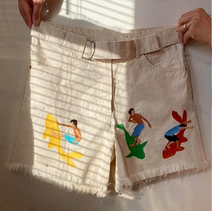 Surfing And Sharks Embroidery Shorts - Vedlit