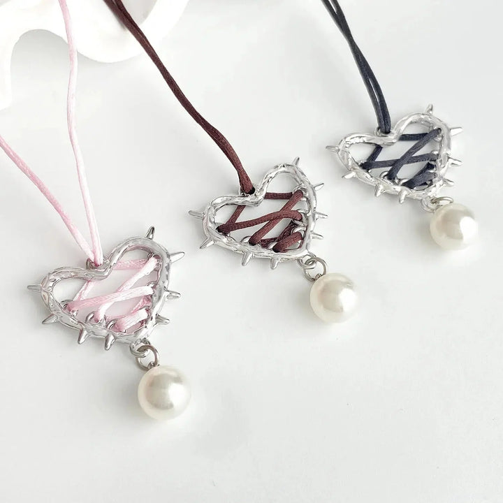 Y2K Coquette Barbed Heart Bow Tie Necklace - Vedlit