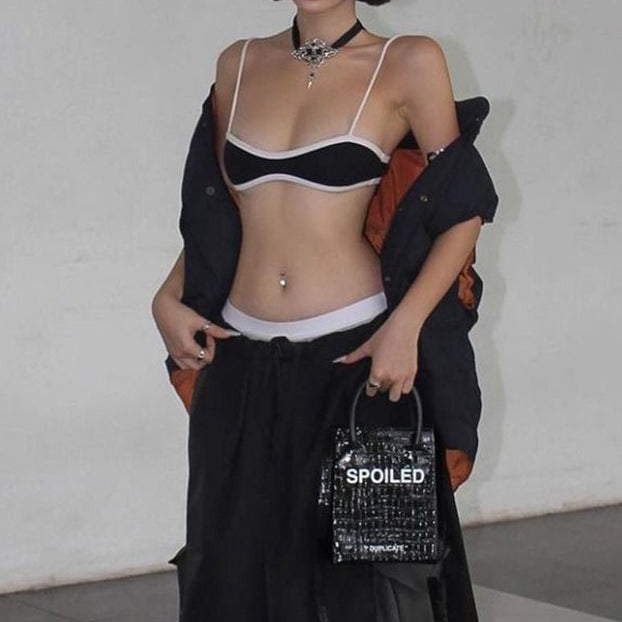Minimalist Aesthetic Contrast Top - Vedlit