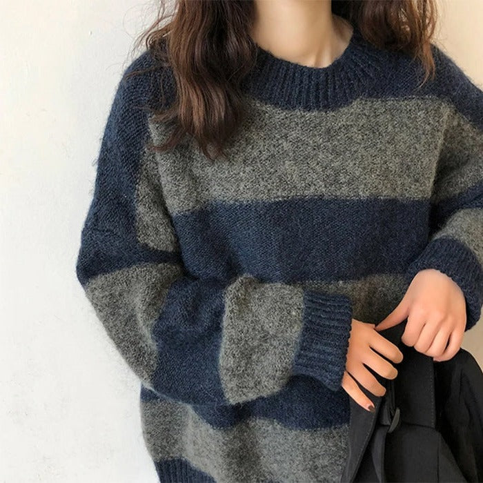 Cozy Days Striped Sweater - Vedlit