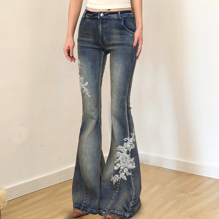 Floral Embroidered Flared Denim Jeans Vintage Fit - Vedlit