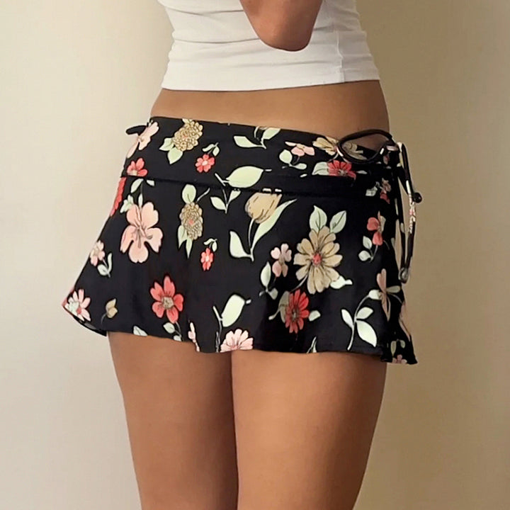 Floral Print Ruched Mini Skirt with Side Ties - Vedlit