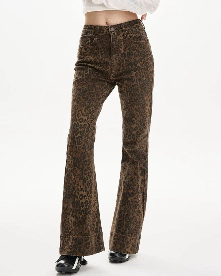 High-Waisted Leopard Flare Jeans - Vedlit