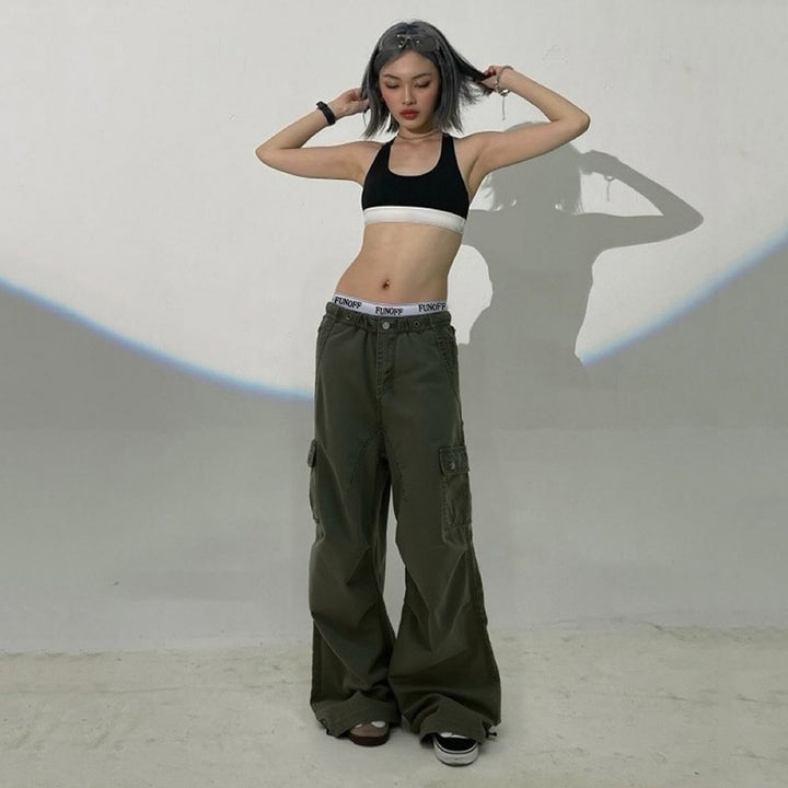 Low-Rise Wide-Leg Cargo Pants with Pocket Detail - Vedlit