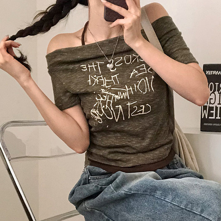 Off-Shoulder Scribble Graphic Slim Tee – Street Style Essential - Vedlit