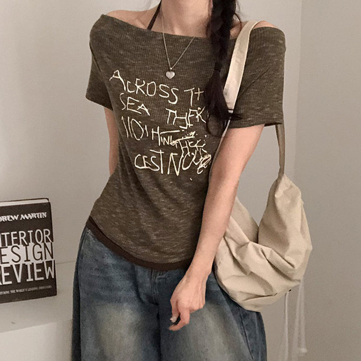 Off-Shoulder Scribble Graphic Slim Tee – Street Style Essential - Vedlit
