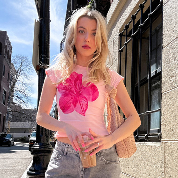 Pink Floral Graphic Baby Tee - Fitted Y2K Crop Top - Vedlit