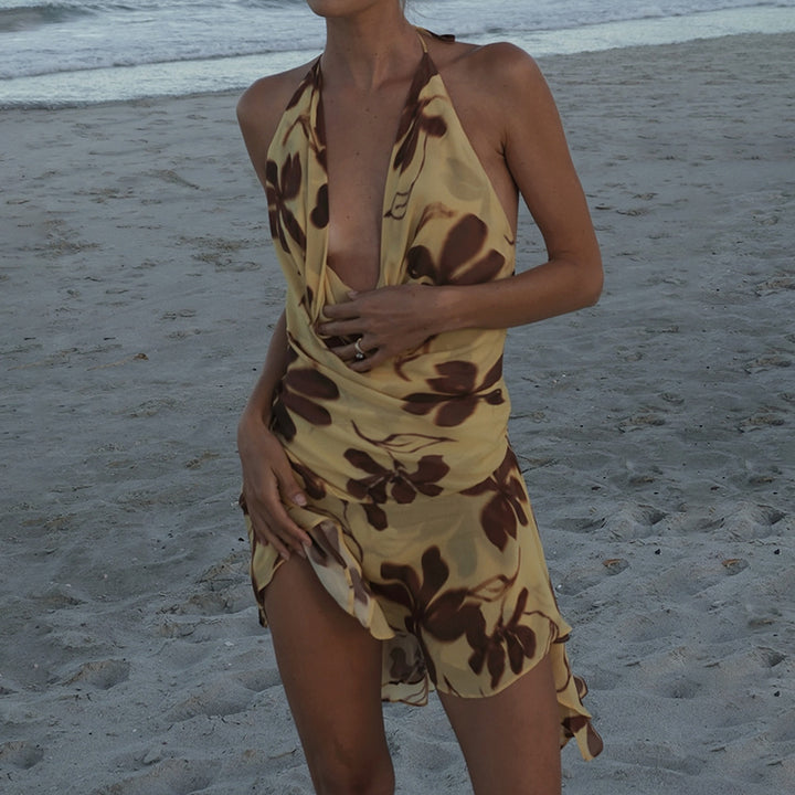 Retro Floral Halter Mini Dress with Open Back - Vedlit