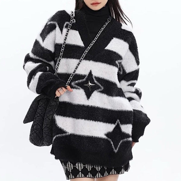 Star Girl Fuzzy Striped Sweater - Vedlit