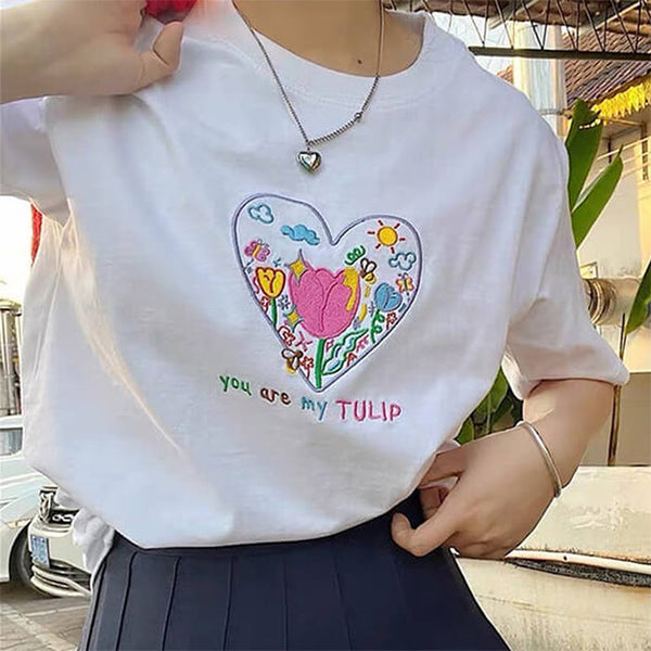 Tulip Embroidery Aesthetic T-Shirt - Vedlit