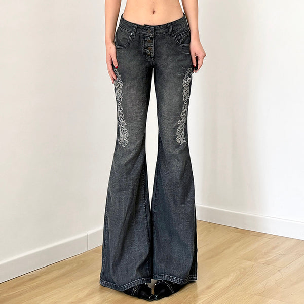 Vintage Wash Embroidered Straight Leg Jeans - Vedlit